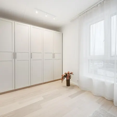 Апартаменти New Modern In Таллінн