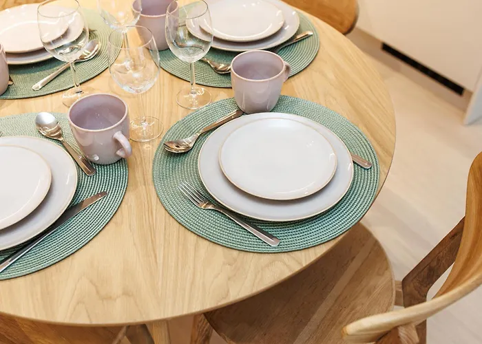 아파트 New Modern In