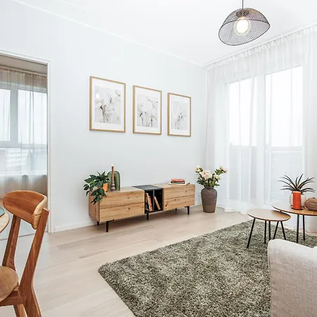 아파트 New Modern In